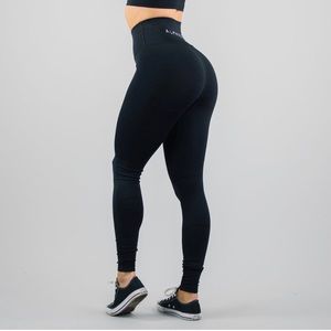 NWT Alphalete revival leggings